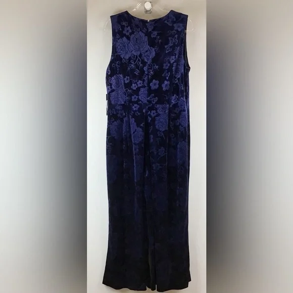NWT Karl Lagerfeld Paris Navy Floral Embossed Velvet Jumpsuit16